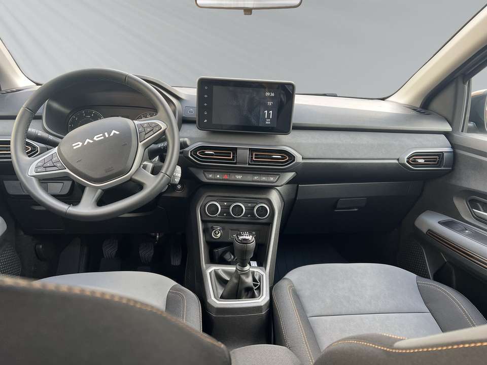 Car picture 9