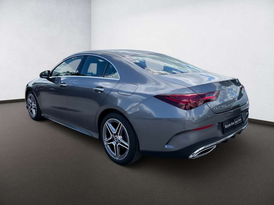 Mercedes-Benz CLA 180 - Imagem 4