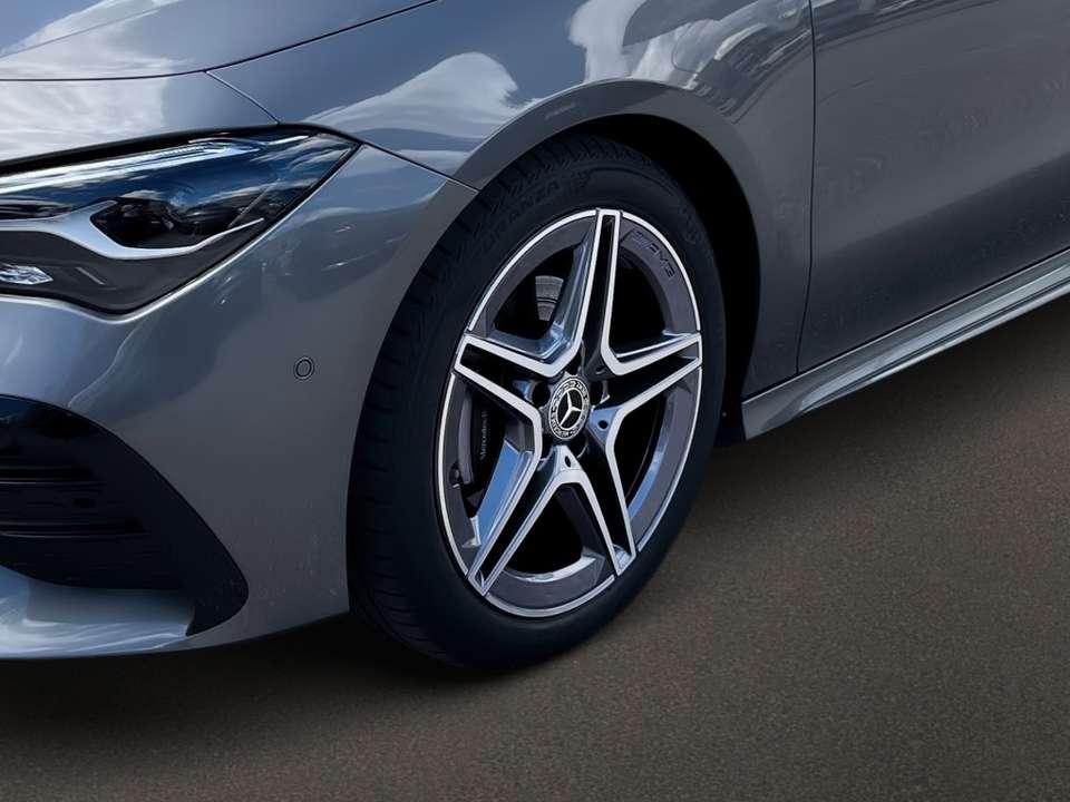 Mercedes-Benz CLA 180 - Imagem 8