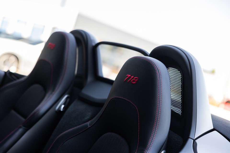 Car picture 12