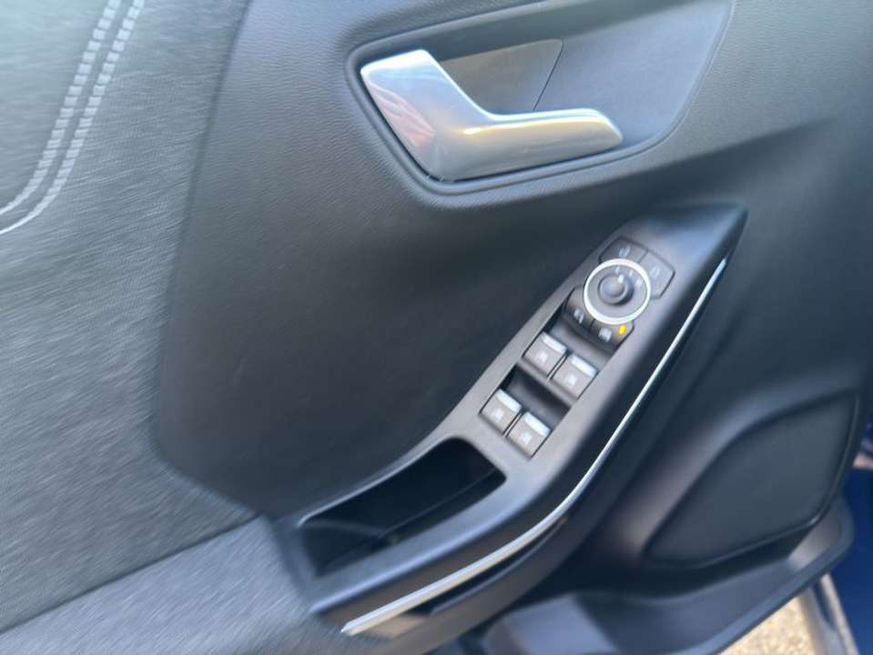 Car picture 14