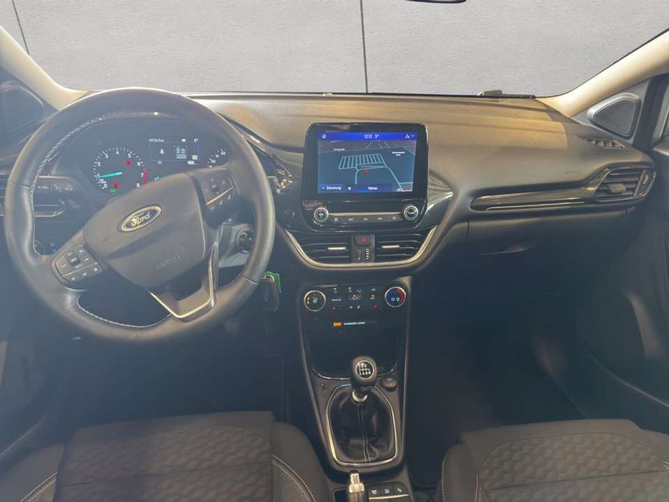 Car picture 11