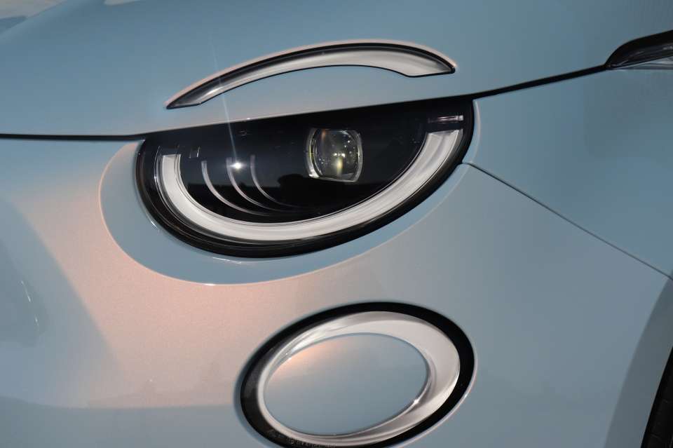 Car picture 6