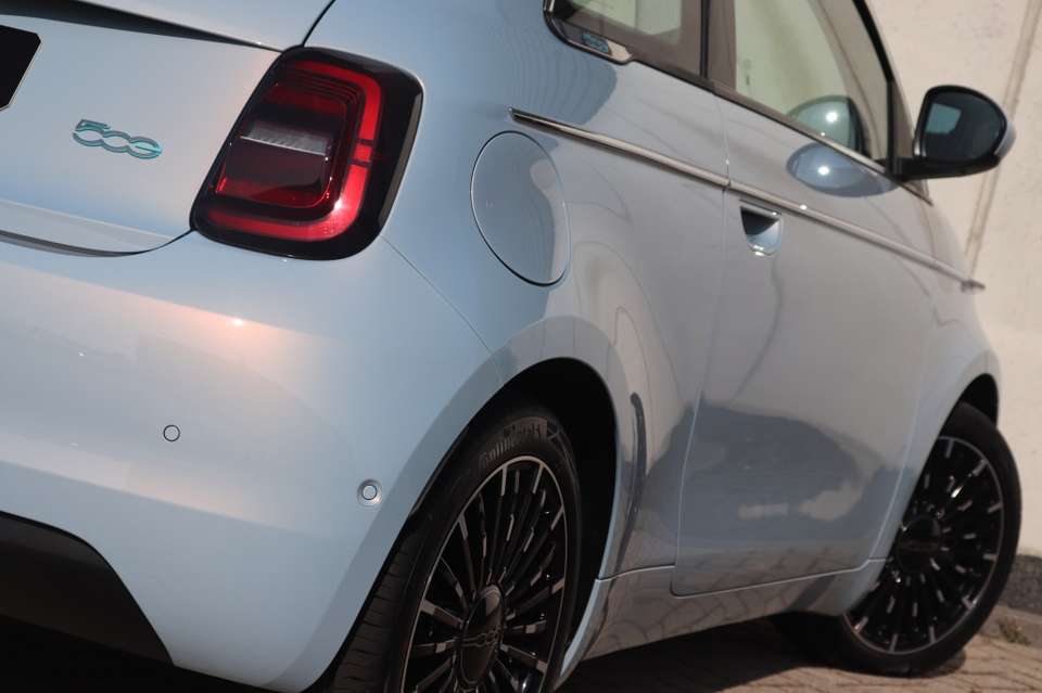 Car picture 10