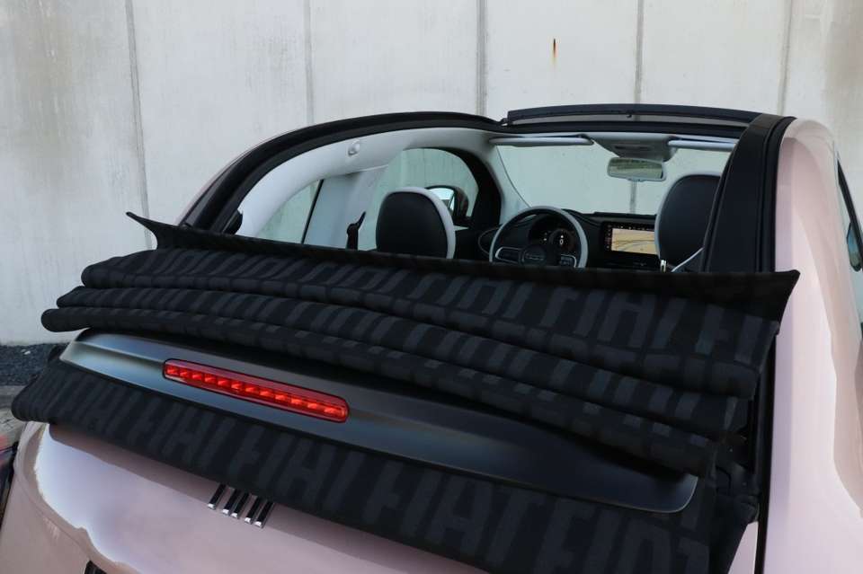 Car picture 11