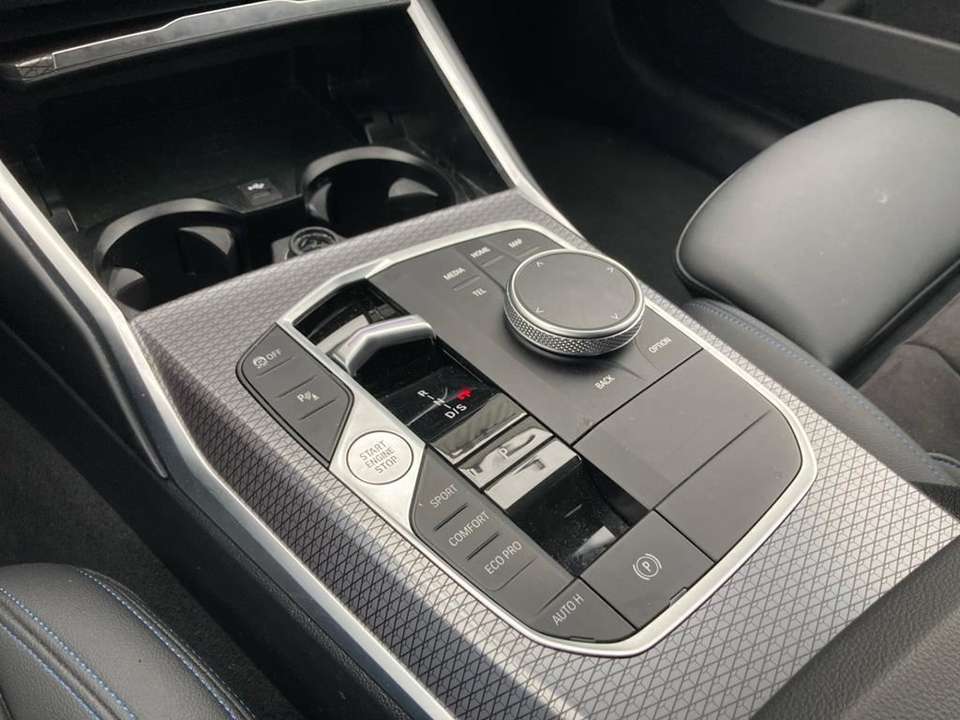 Car picture 12