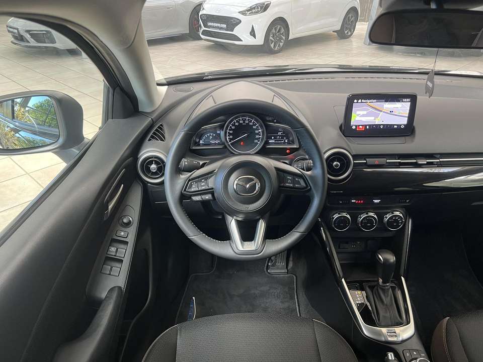 Mazda 2 - Imagem 12