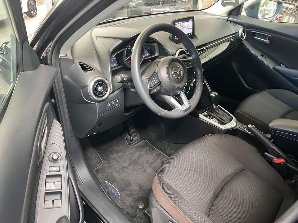 Mazda 2 - Imagem 13