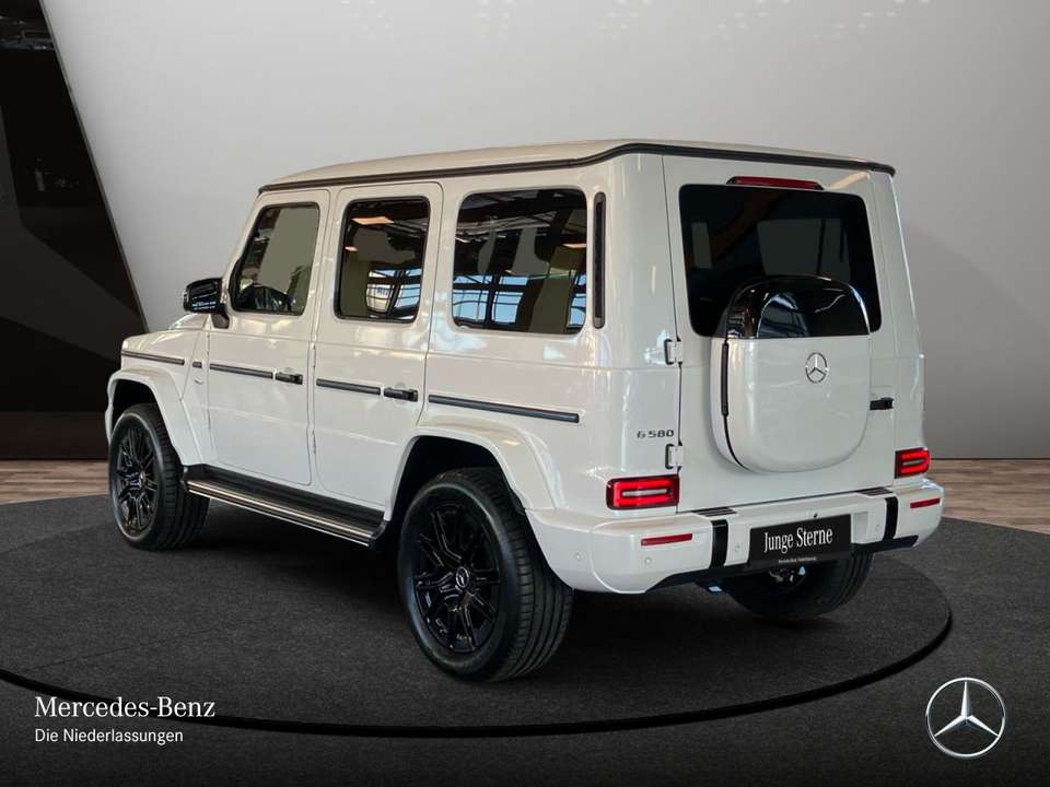 Mercedes-Benz G 580 - Imagem 10