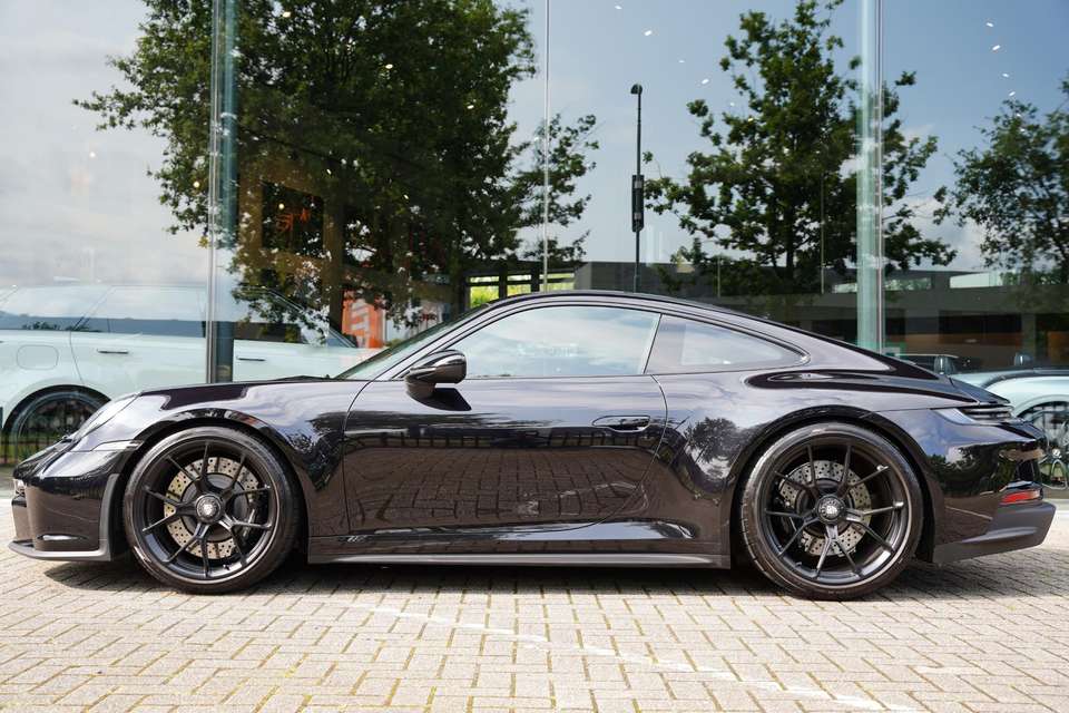 Car picture 2