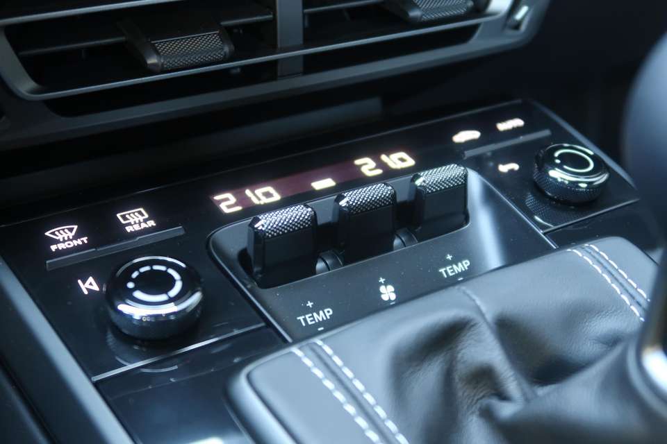 Car picture 14
