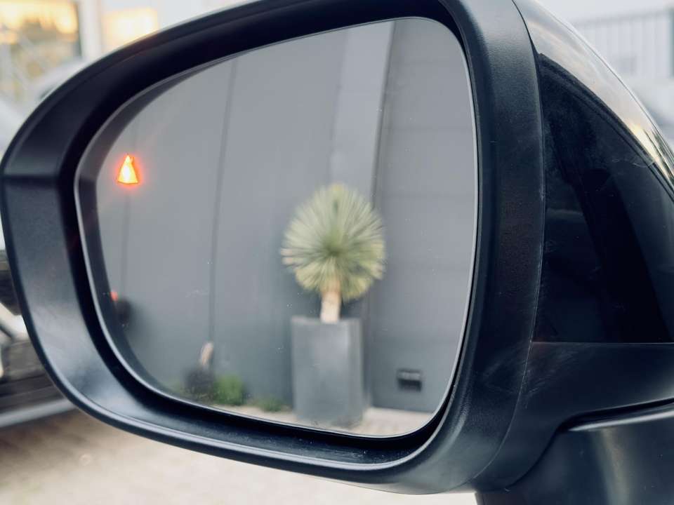 Car picture 10