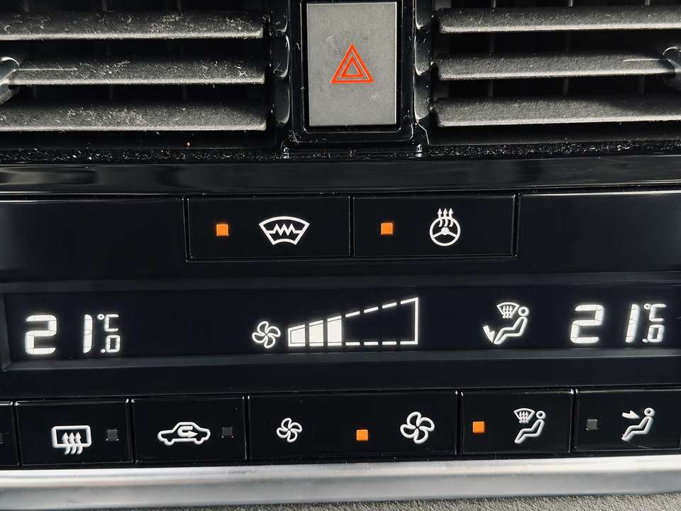 Car picture 12
