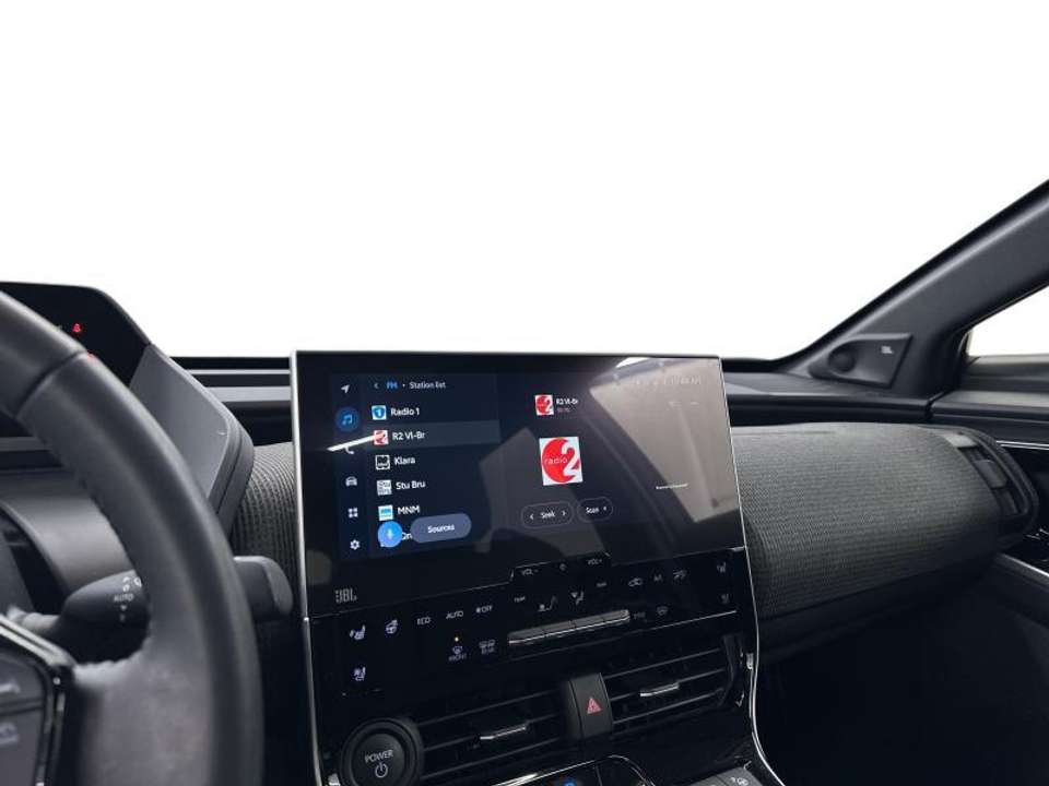 Car picture 11