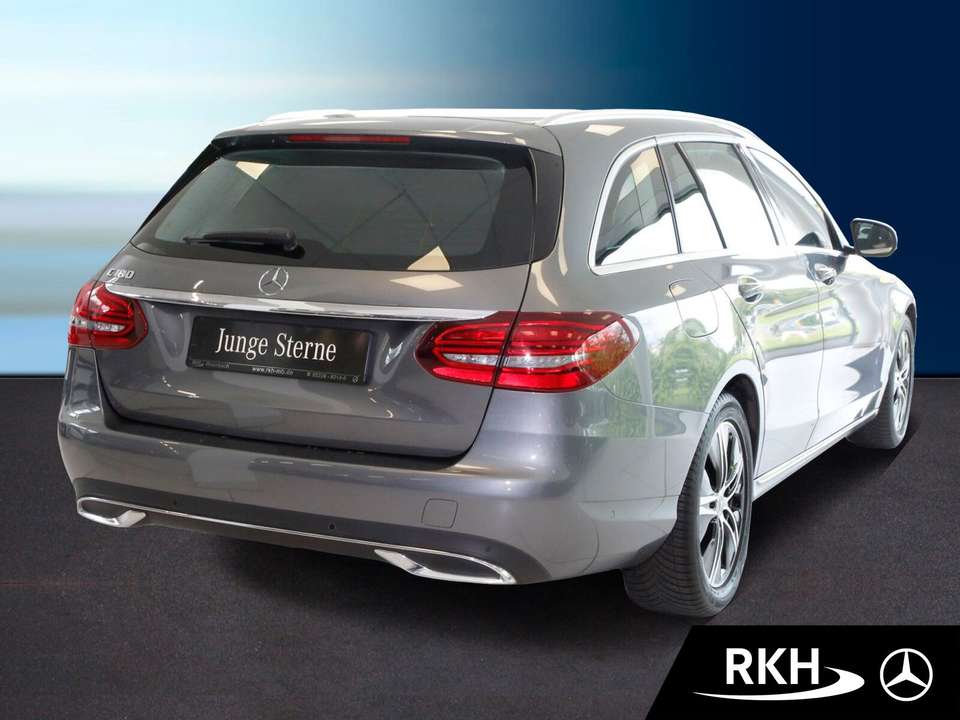 Mercedes-Benz C 180 - Imagem 3