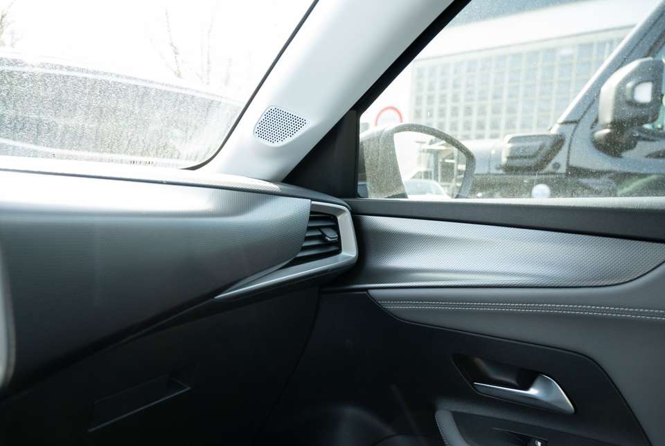 Car picture 11