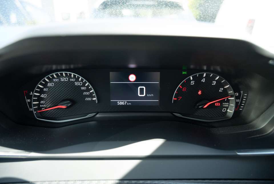 Car picture 11