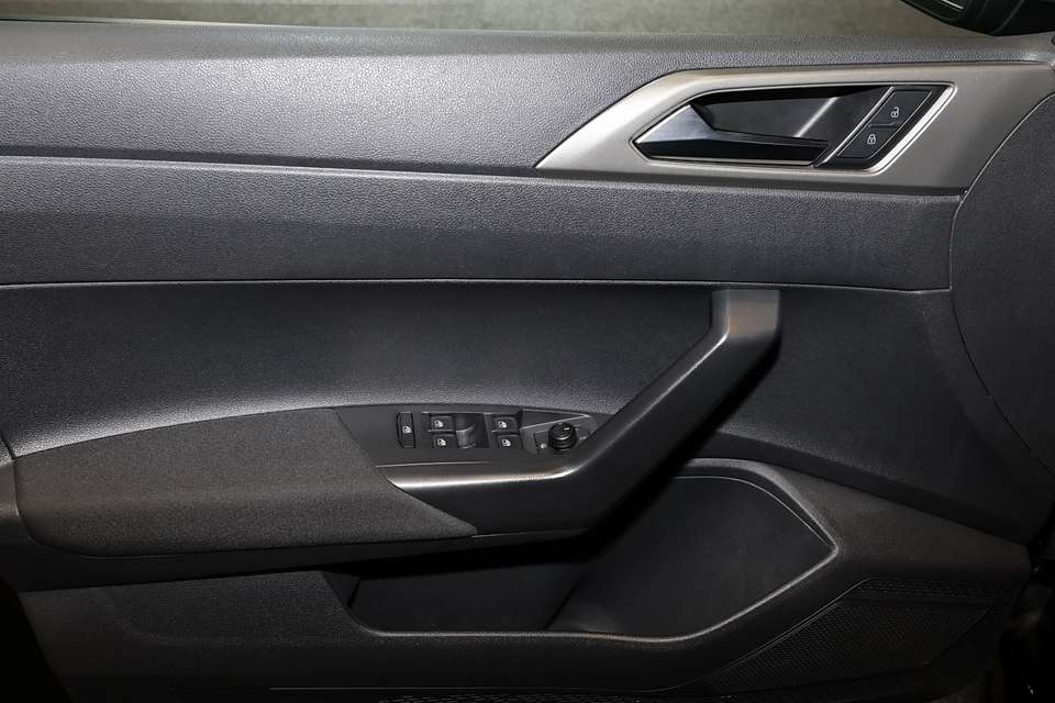 Car picture 11