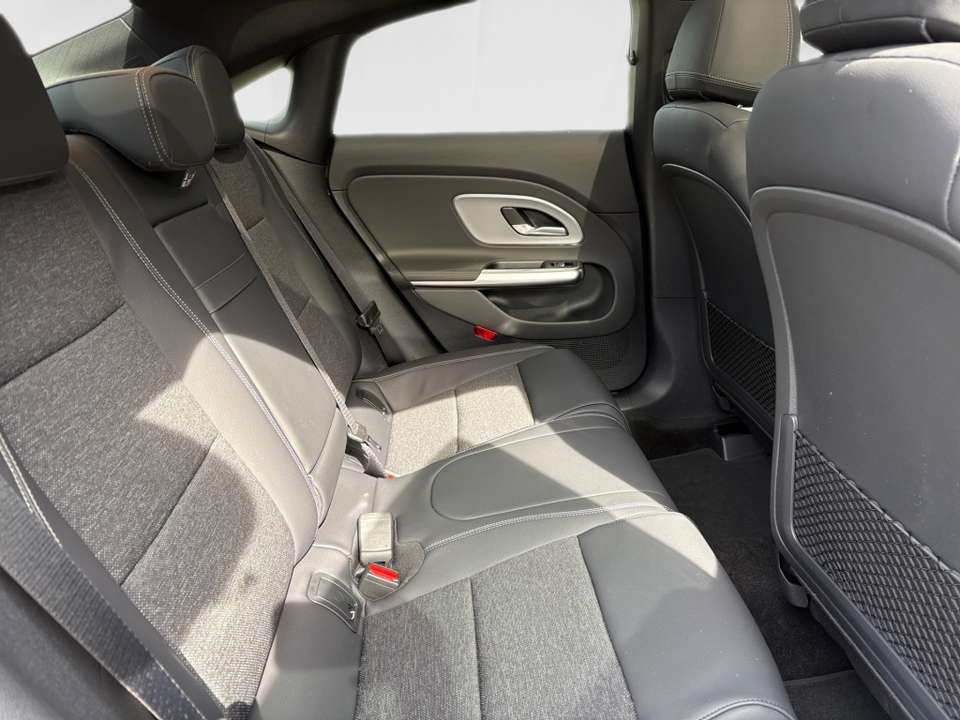 Car picture 9
