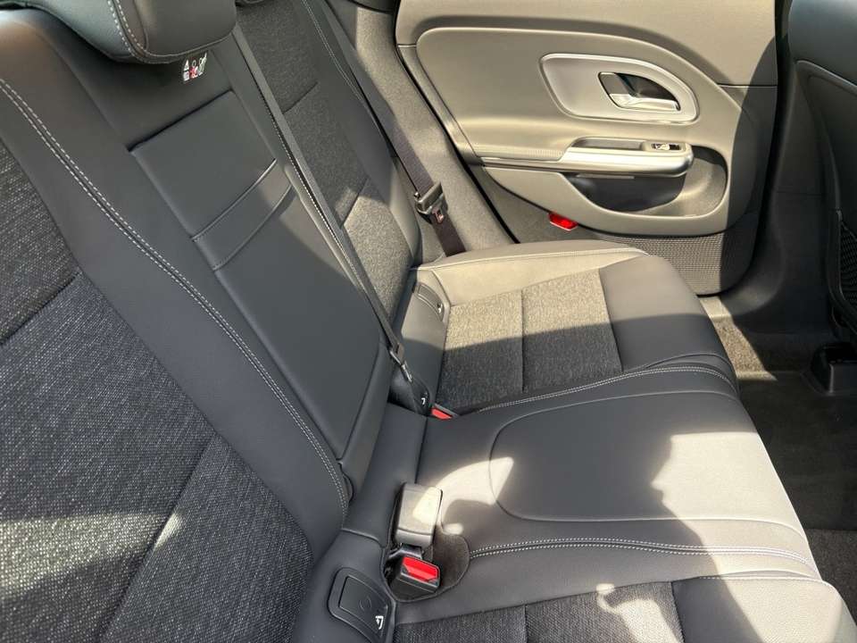 Car picture 9