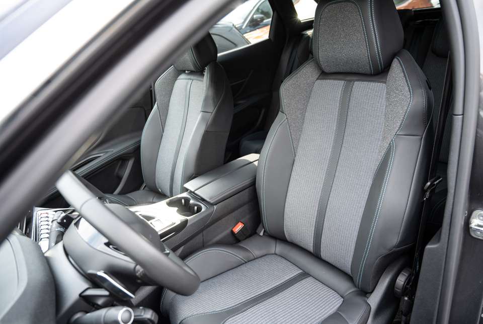 Car picture 6