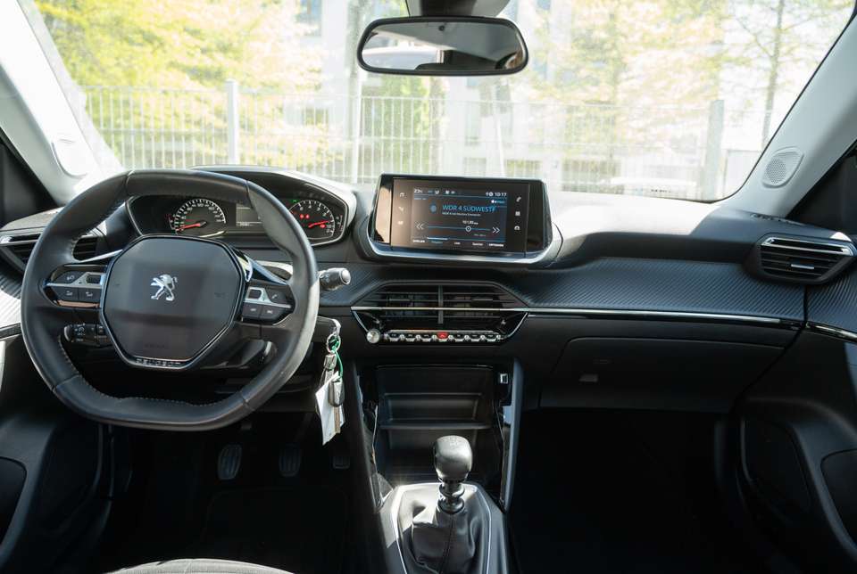 Car picture 4