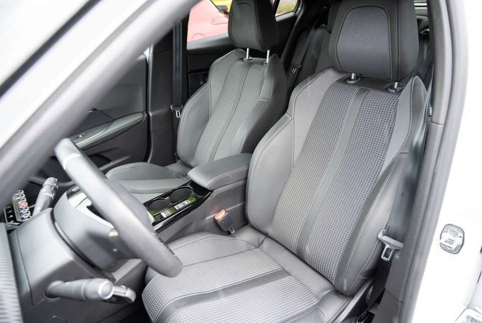 Car picture 6