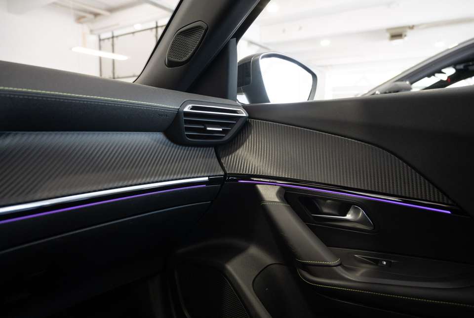 Car picture 11