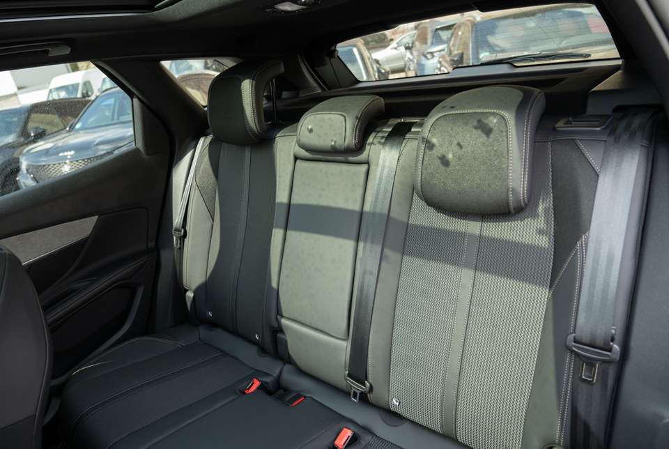 Peugeot 3008 - Imagem 9