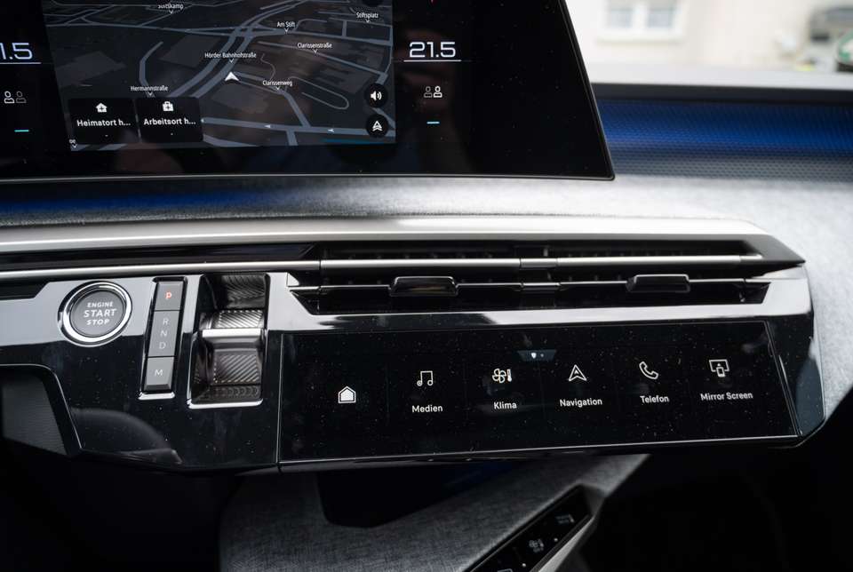 Car picture 11