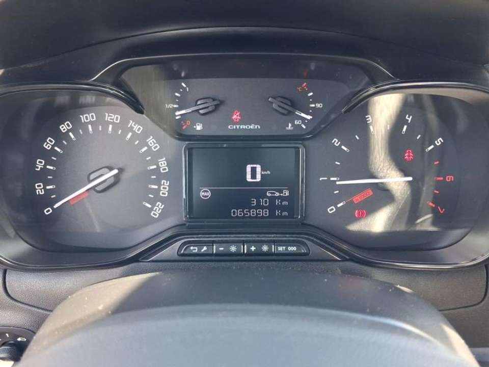 Car picture 6