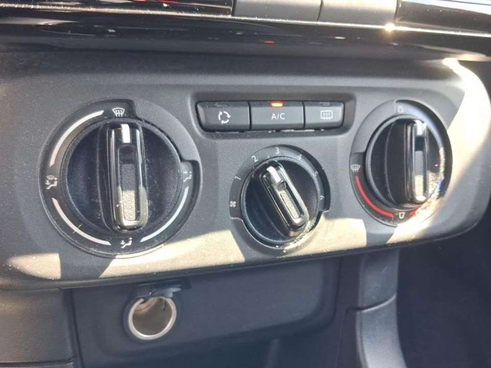 Car picture 10