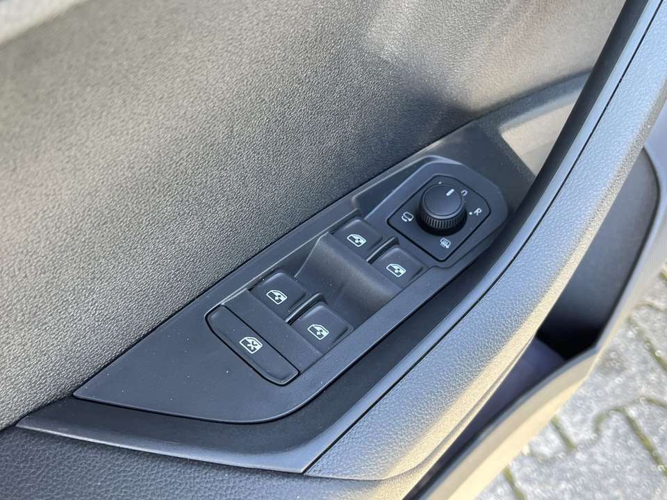 Skoda Karoq - Imagem 9