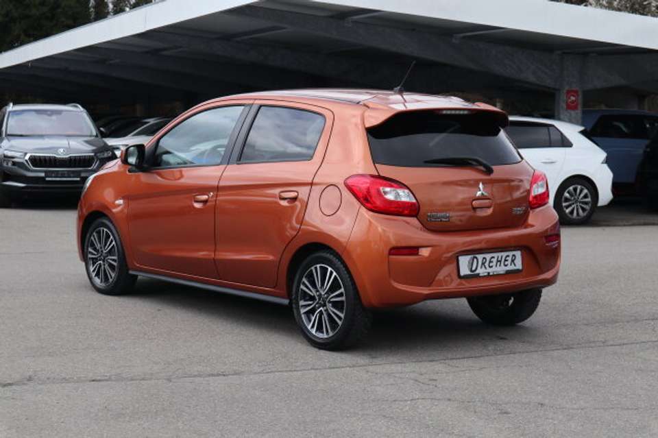 Mitsubishi Space Star - Imagem 5