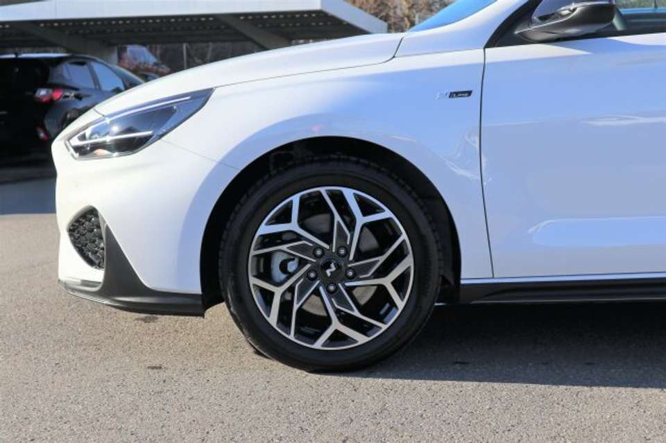 Car picture 3