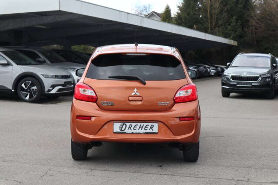 Mitsubishi Space Star - Imagem 6
