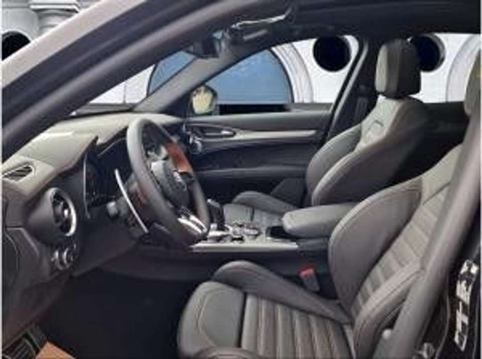 Car picture 5