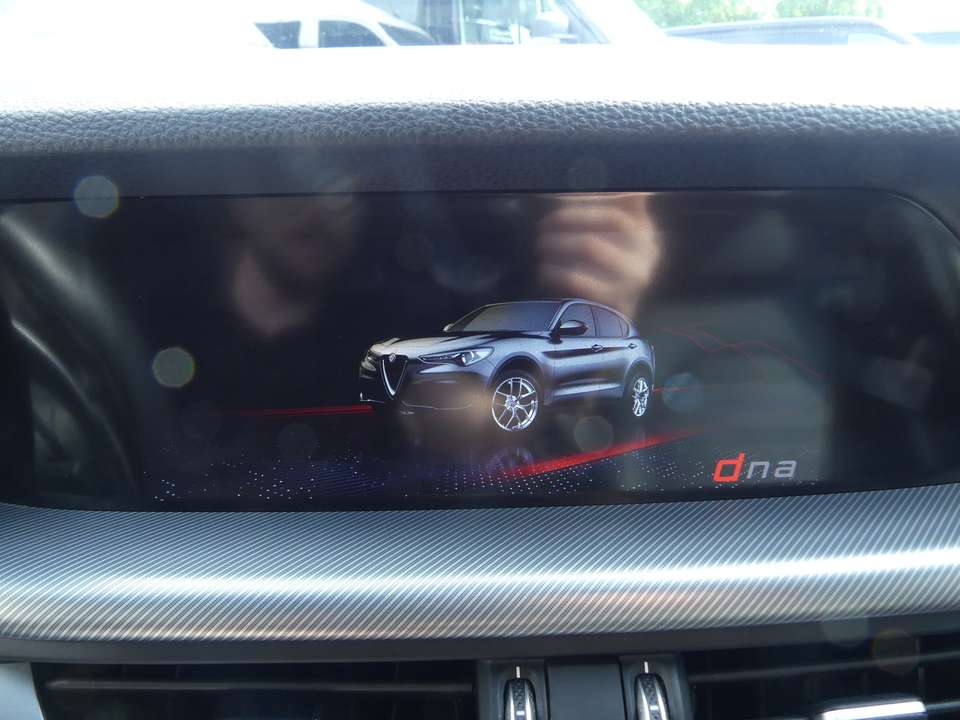 Car picture 11