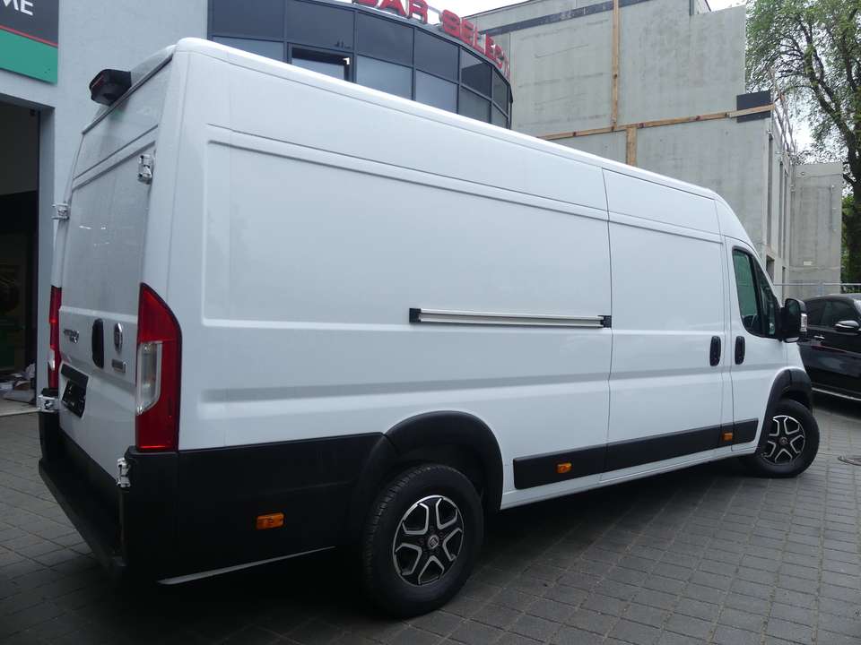 Car picture 12