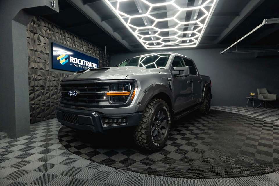 Car picture 9