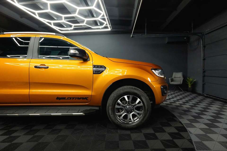 Car picture 9