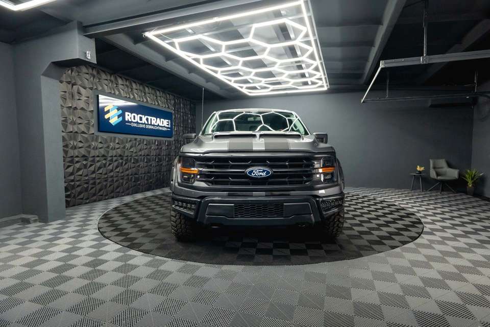 Car picture 11
