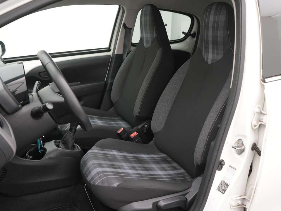 Peugeot 108 - Imagem 9