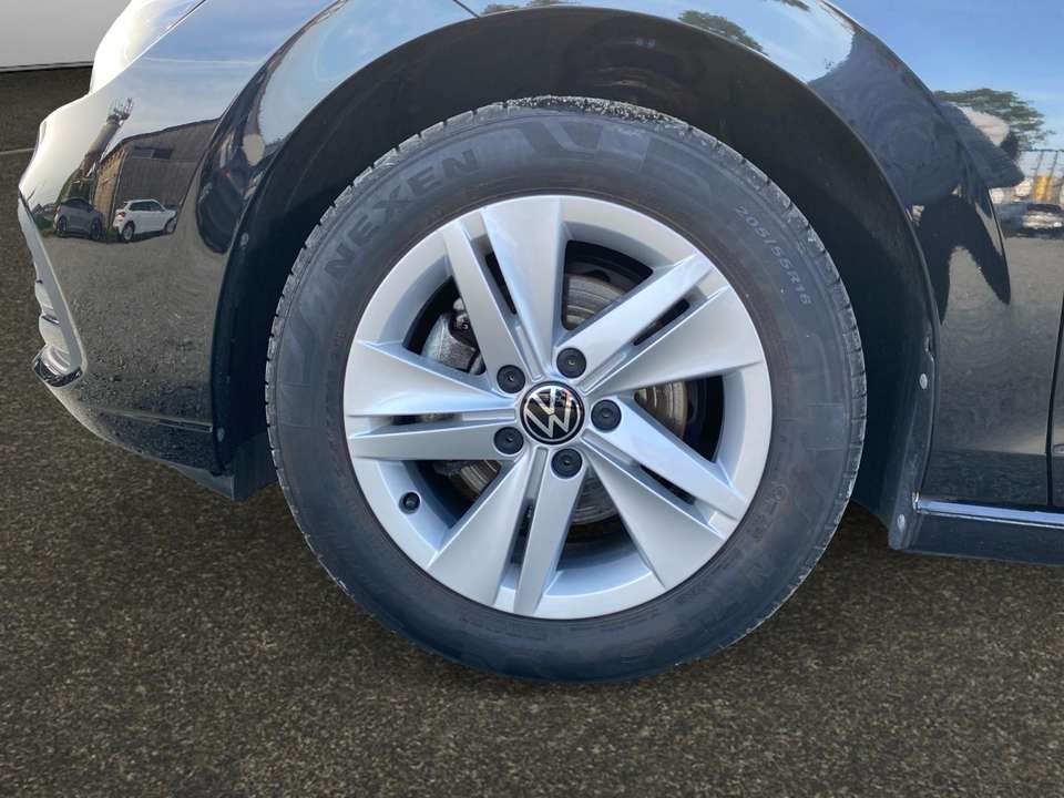 Volkswagen Golf - Imagem 7