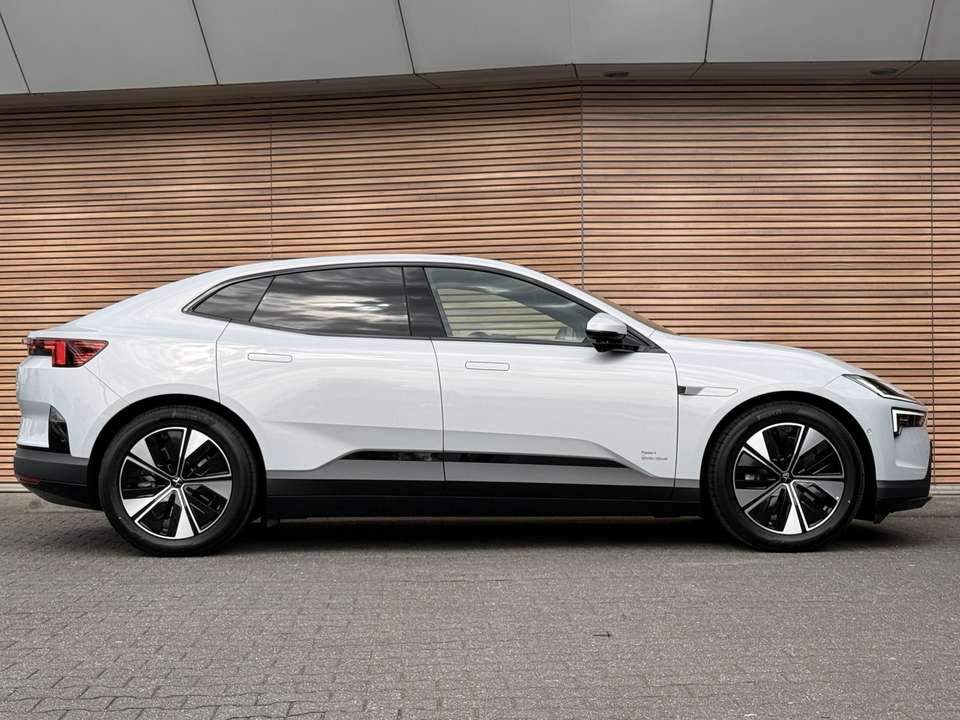 Polestar 4 - Imagem 6