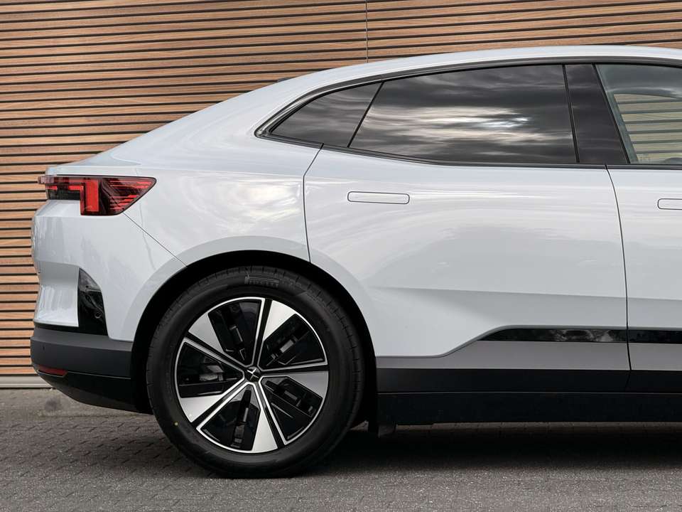 Polestar 4 - Imagem 19