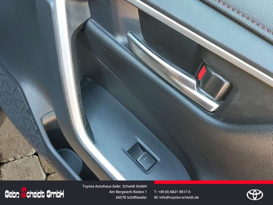 Car picture 9