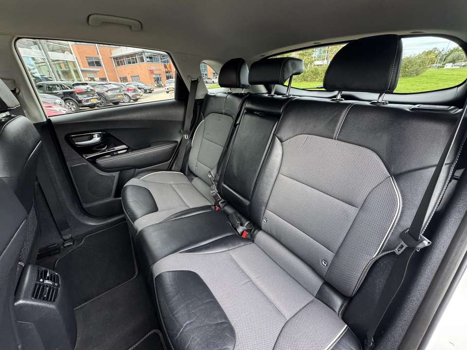 Car picture 8