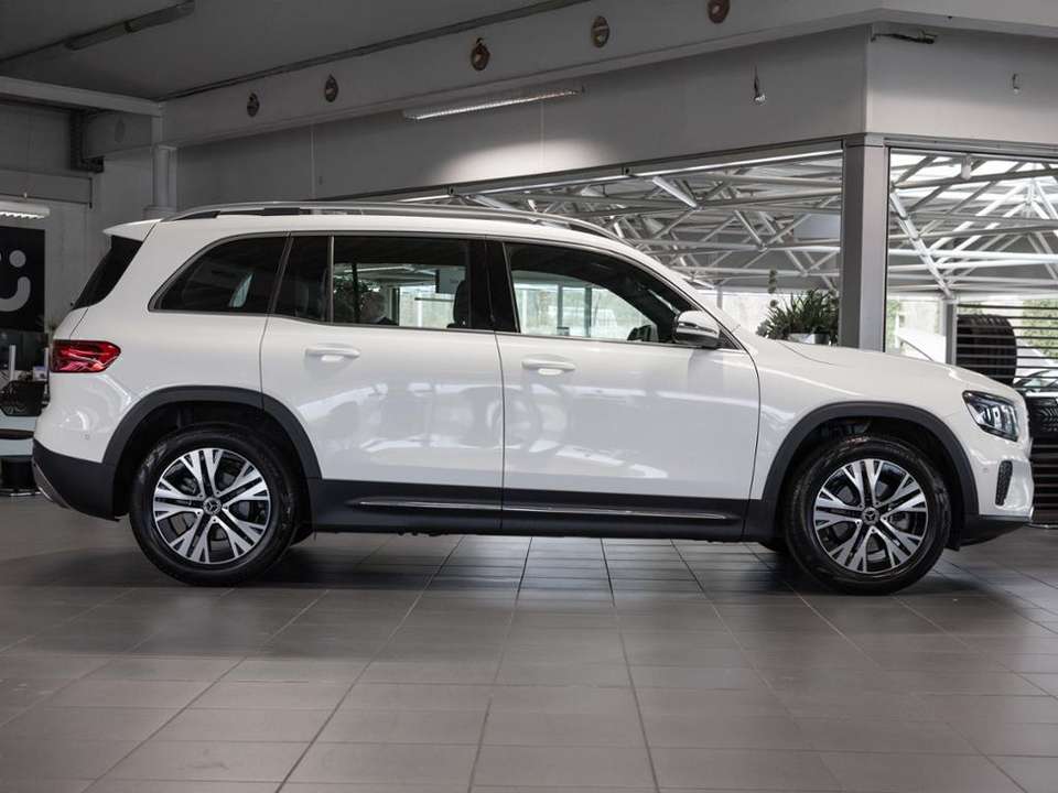 Mercedes-Benz GLB 200 - Imagem 4