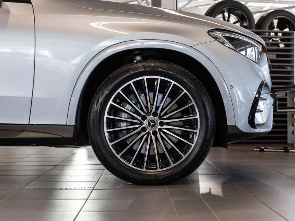 Mercedes-Benz GLC 200 - Imagem 6